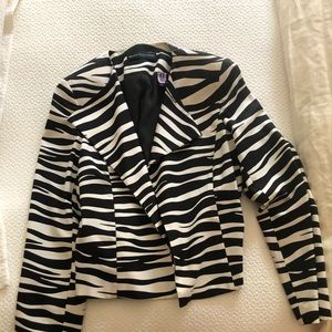 Dana Buchman blazer